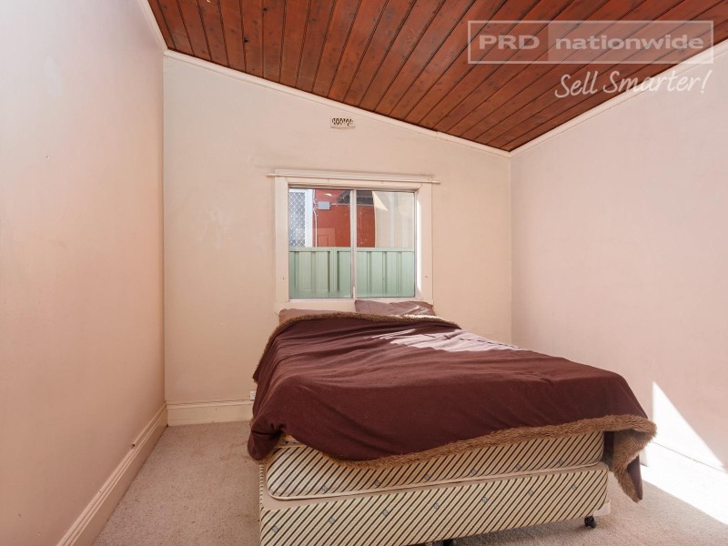 172 Gurwood Street, Wagga Wagga NSW 2650