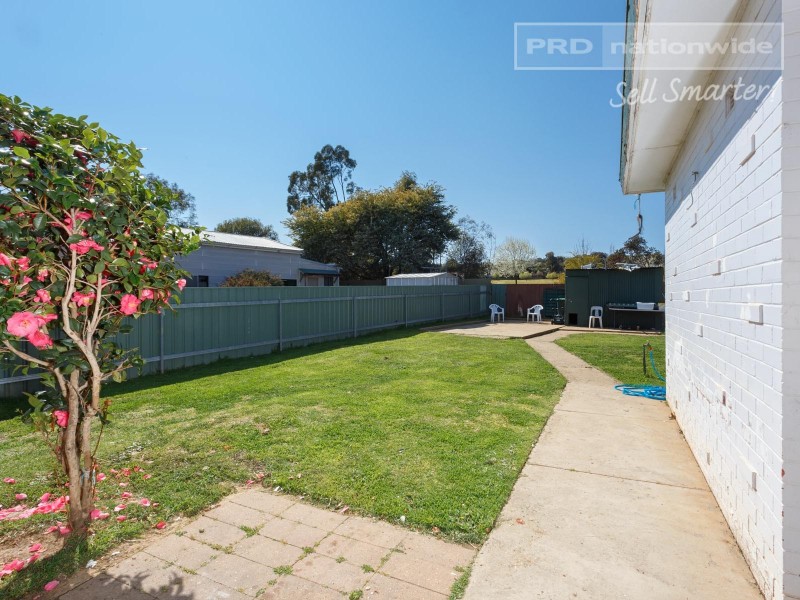 53 Northcott Parade, Mount Austin NSW 2650
