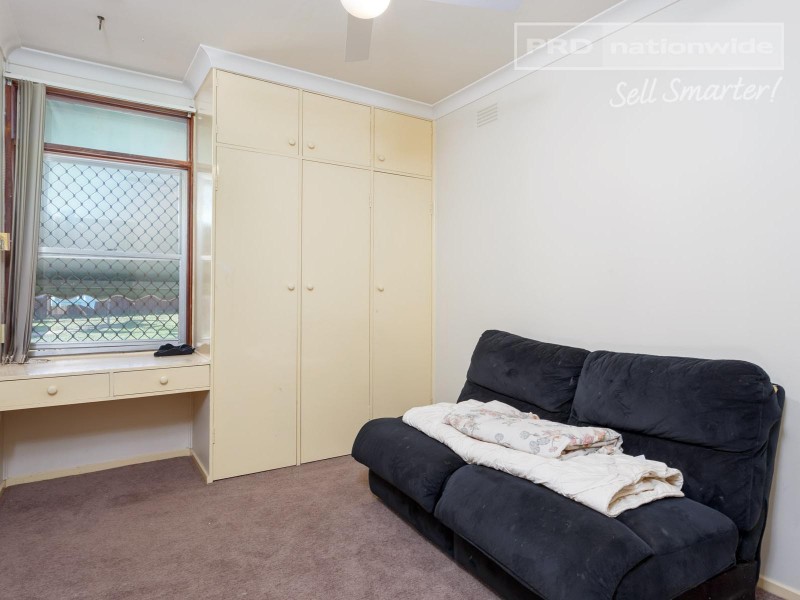 53 Northcott Parade, Mount Austin NSW 2650
