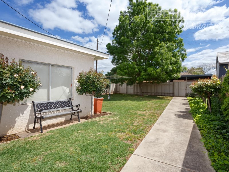 86 Peter Street, Wagga Wagga NSW 2650