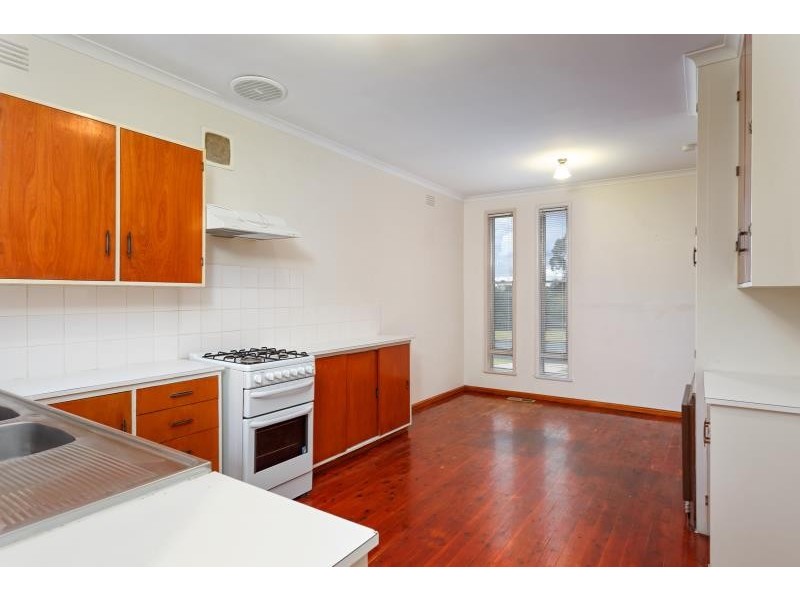 36 Walteela Avenue, Mount Austin NSW 2650