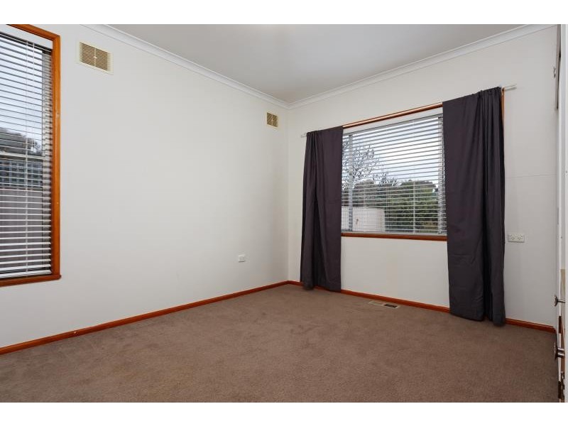 36 Walteela Avenue, Mount Austin NSW 2650