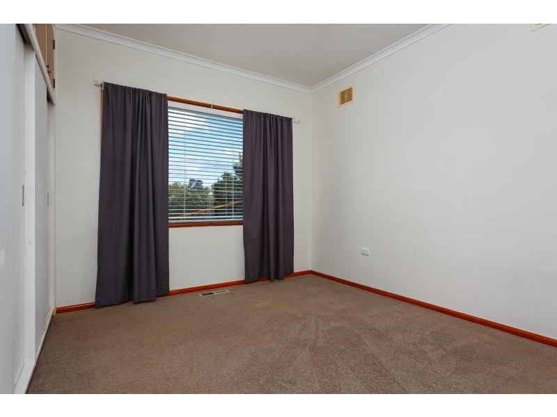 36 Walteela Avenue, Mount Austin NSW 2650