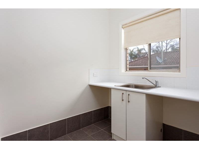 36 Walteela Avenue, Mount Austin NSW 2650