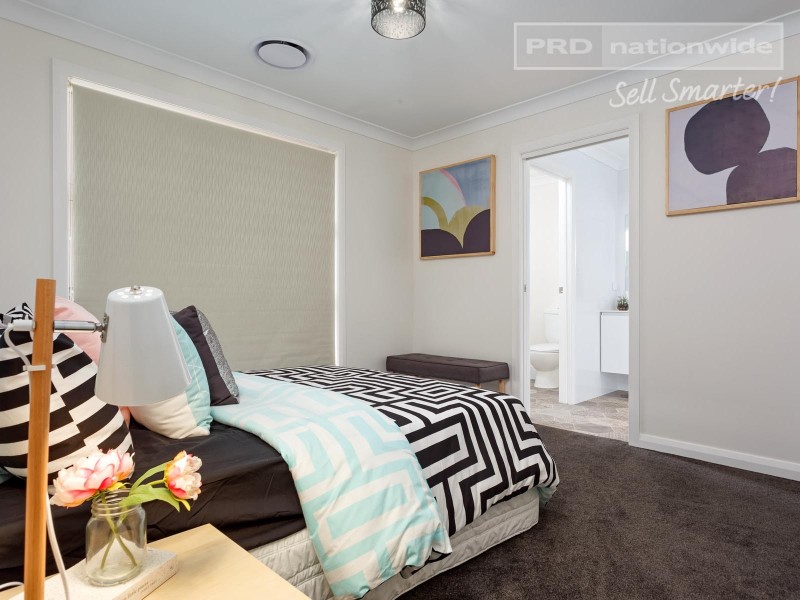 18 Rainbow Drive, Estella NSW 2650