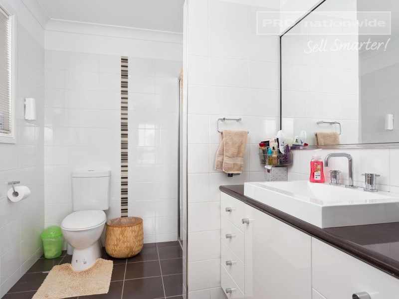 20 Warambee Street, Glenfield Park NSW 2650