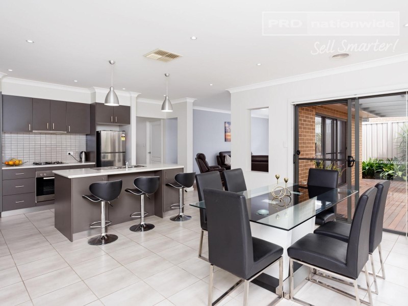 21 Barrington Street, Tatton NSW 2650