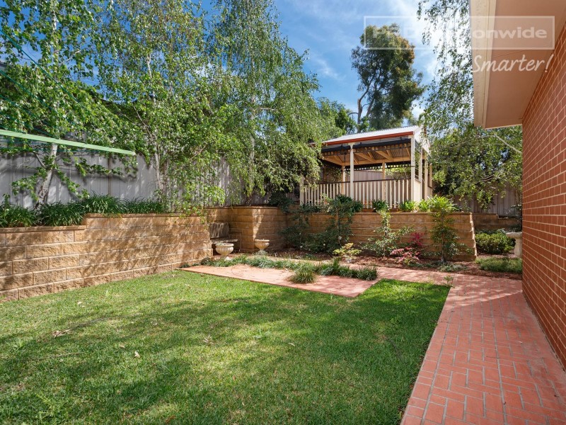 10 Patamba Street, Kooringal NSW 2650