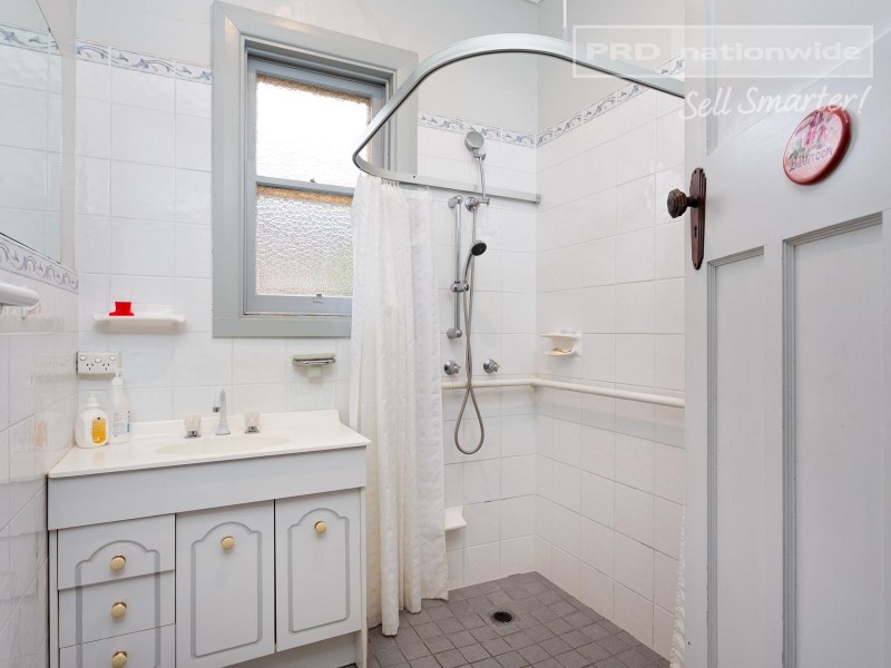 106 Best Street, Wagga Wagga NSW 2650