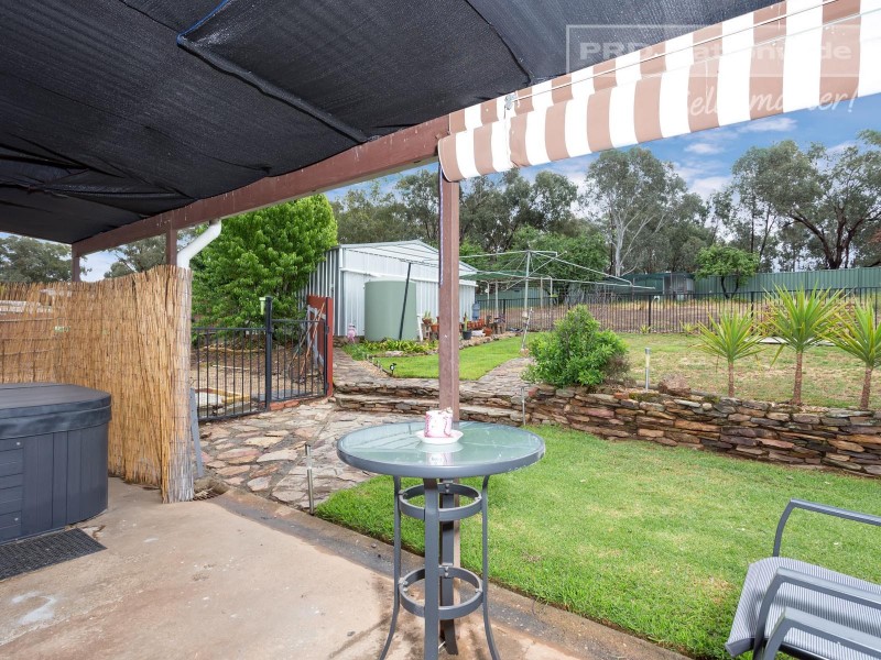 4 Myrtle Street, Tarcutta NSW 2652