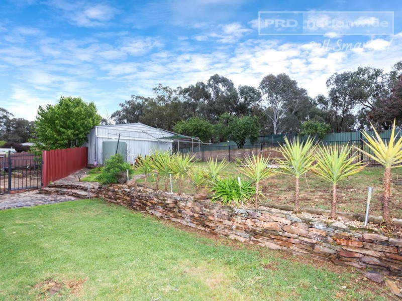 4 Myrtle Street, Tarcutta NSW 2652