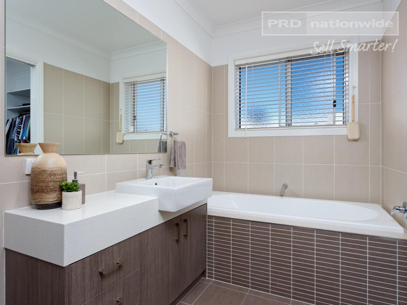 46 Balala Crescent, Bourkelands NSW 2650