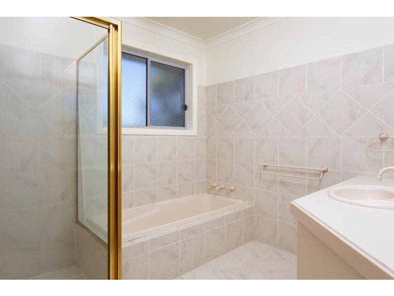 25 Tamar Drive, Tatton NSW 2650