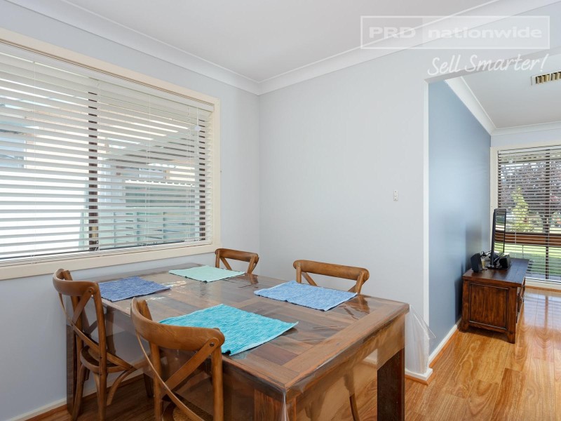 21 Truman Avenue, Tolland NSW 2650