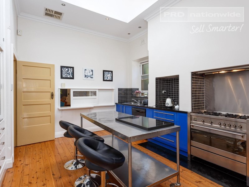 63 Gurwood Street, Wagga Wagga NSW 2650