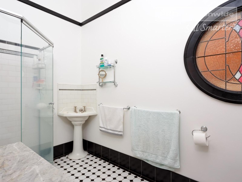 63 Gurwood Street, Wagga Wagga NSW 2650