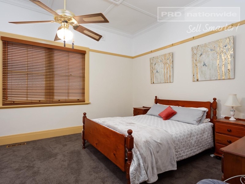 63 Gurwood Street, Wagga Wagga NSW 2650