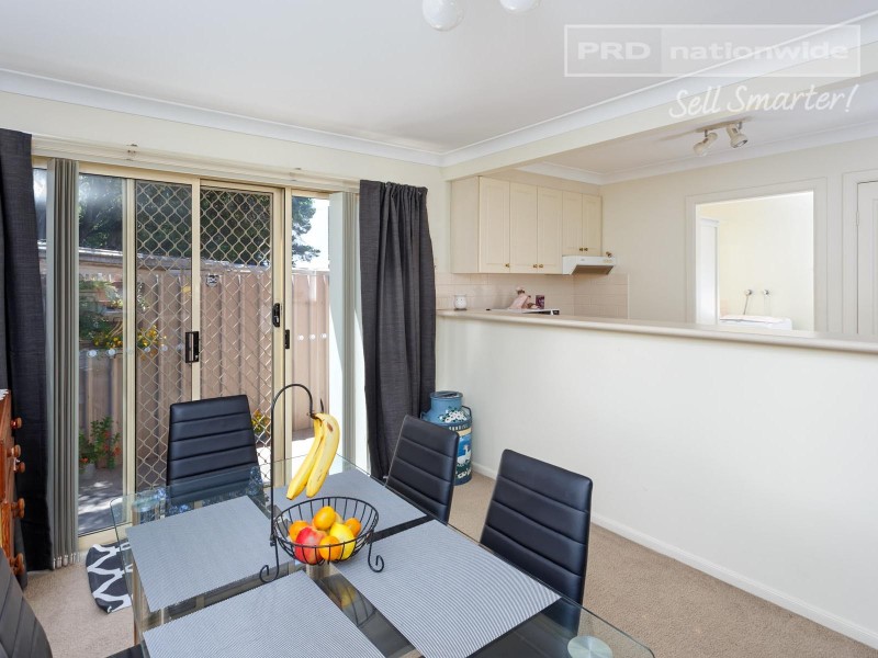 30/11-13 Crampton Street, Wagga Wagga NSW 2650