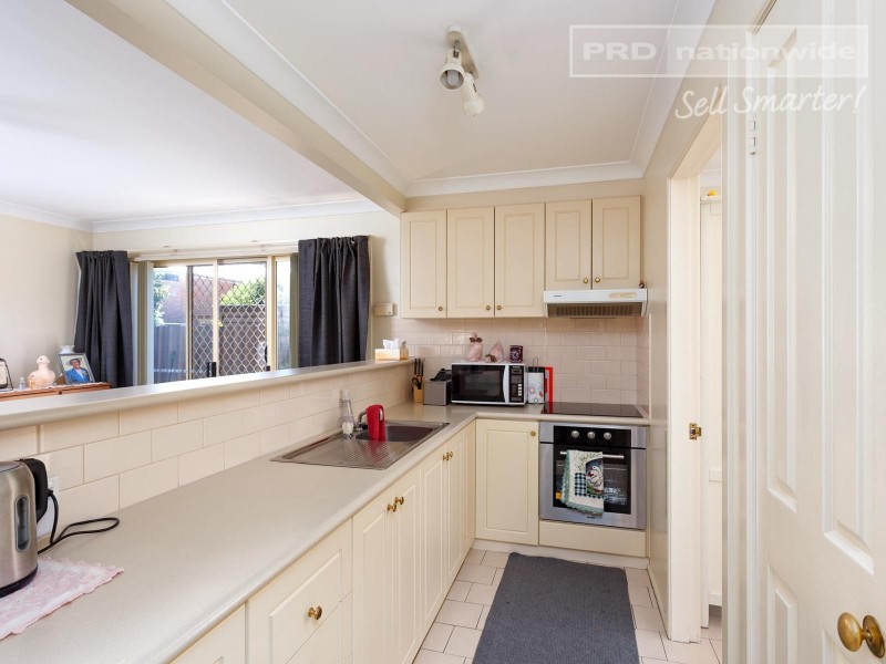 30/11-13 Crampton Street, Wagga Wagga NSW 2650