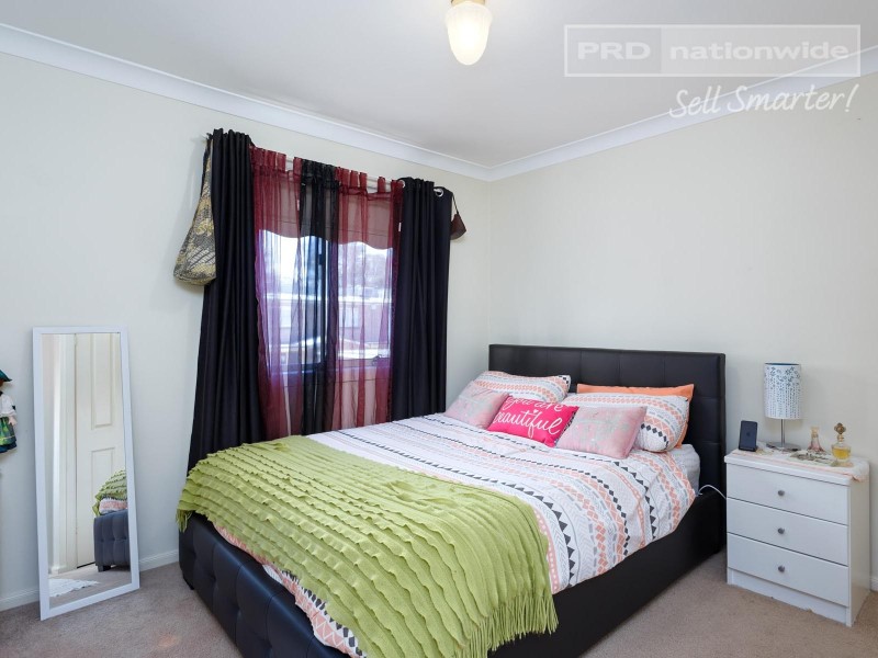 30/11-13 Crampton Street, Wagga Wagga NSW 2650