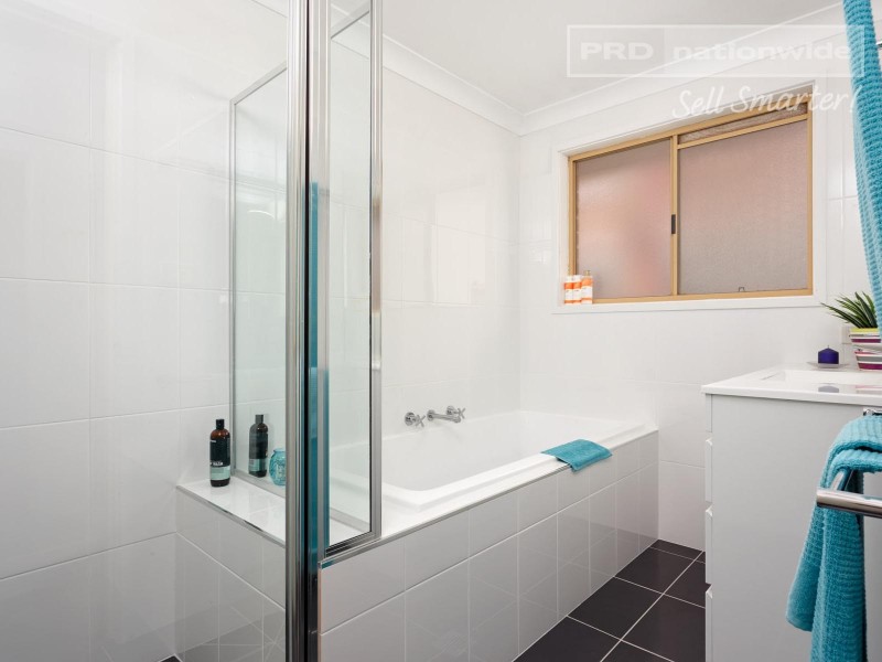 20 Beauty Point Avenue, Turvey Park NSW 2650