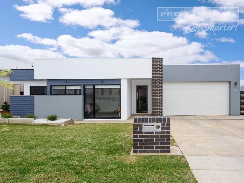 17 Barmedman Ave, Gobbagombalin NSW 2650