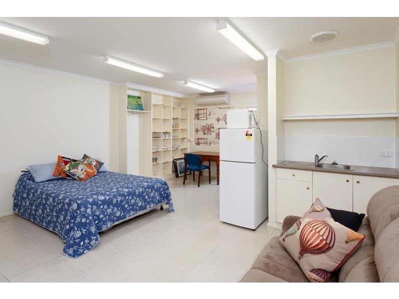 12a Patamba Street, Kooringal NSW 2650