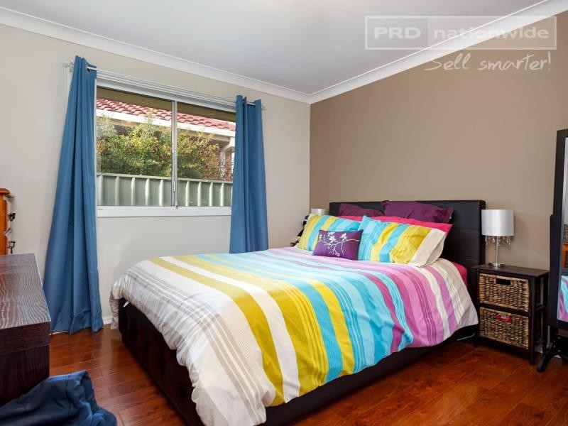 21 Coyne Street, Mount Austin NSW 2650