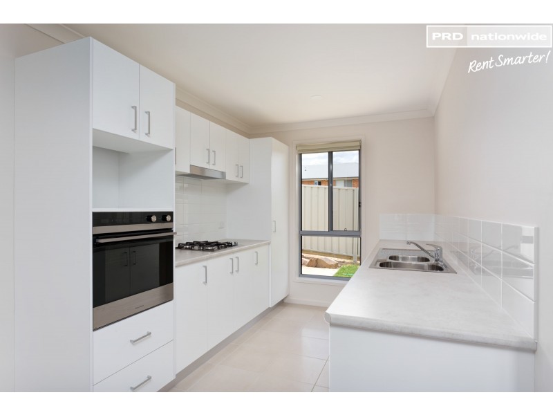 21A Sunvale Crescent, Estella NSW 2650
