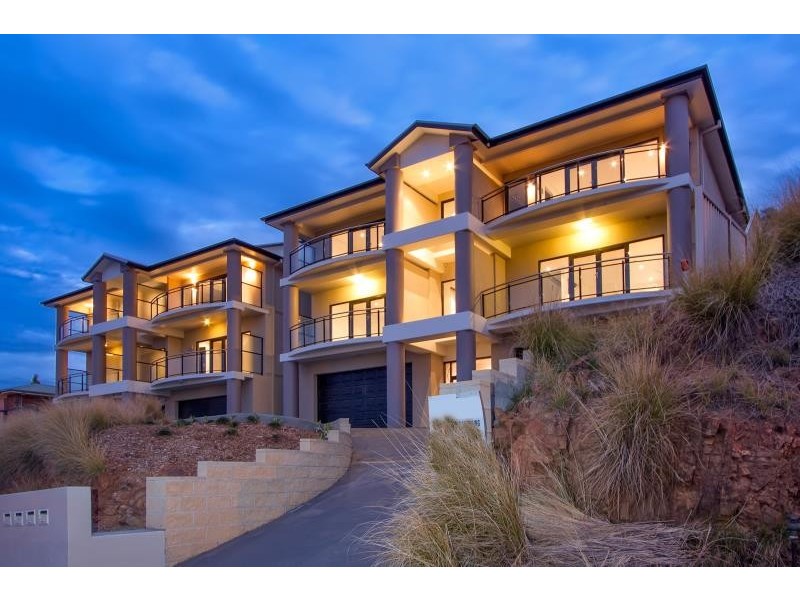 2/18-20 Railway Street, Wagga Wagga NSW 2650