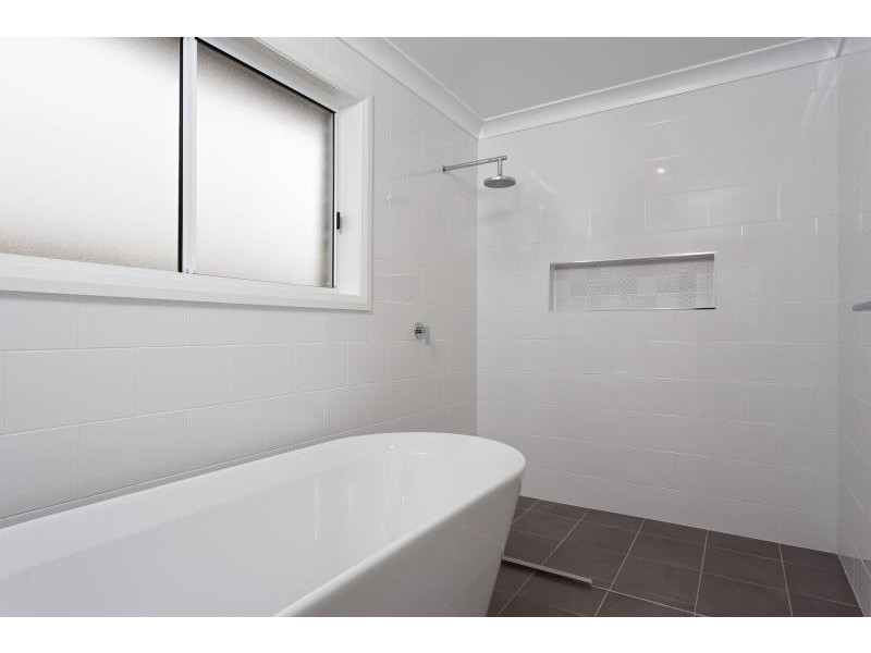 75 Barmedman Avenue, Gobbagombalin NSW 2650