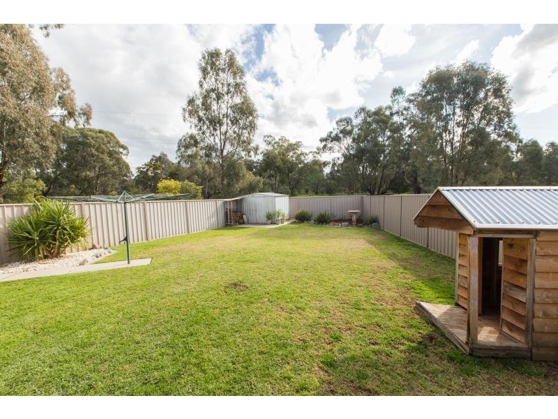 41 Swan Street, Flowerdale NSW 2650
