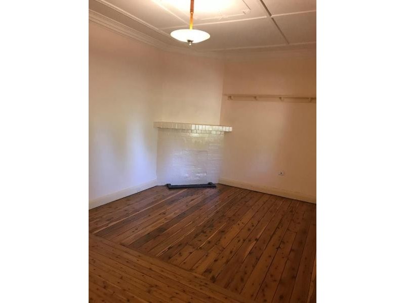 Unit 2/132 Forsyth Street, Wagga Wagga NSW 2650