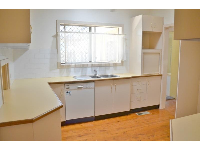 4 Anne Street, Tolland NSW 2650