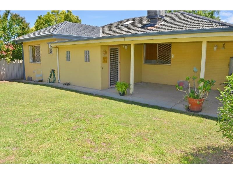 4 Anne Street, Tolland NSW 2650