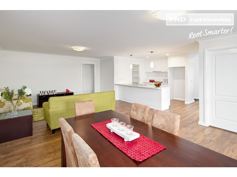 11 Tantoon Circuit, Forest Hill NSW 2651