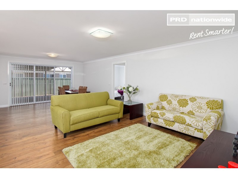 11 Tantoon Circuit, Forest Hill NSW 2651