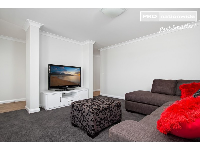 11 Tantoon Circuit, Forest Hill NSW 2651