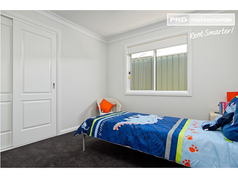 11 Tantoon Circuit, Forest Hill NSW 2651