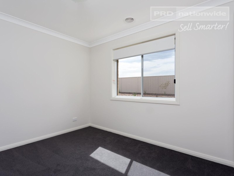 65 Barmedman Avenue, Gobbagombalin NSW 2650