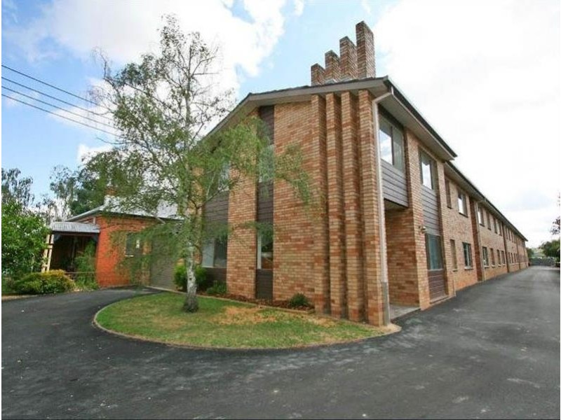 2/49 Simmons Street, Wagga Wagga NSW 2650