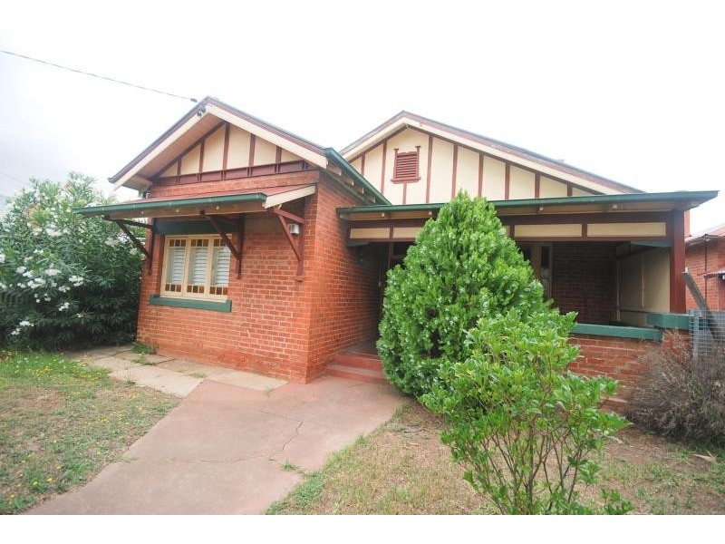 208 Edward Street, Wagga Wagga NSW 2650