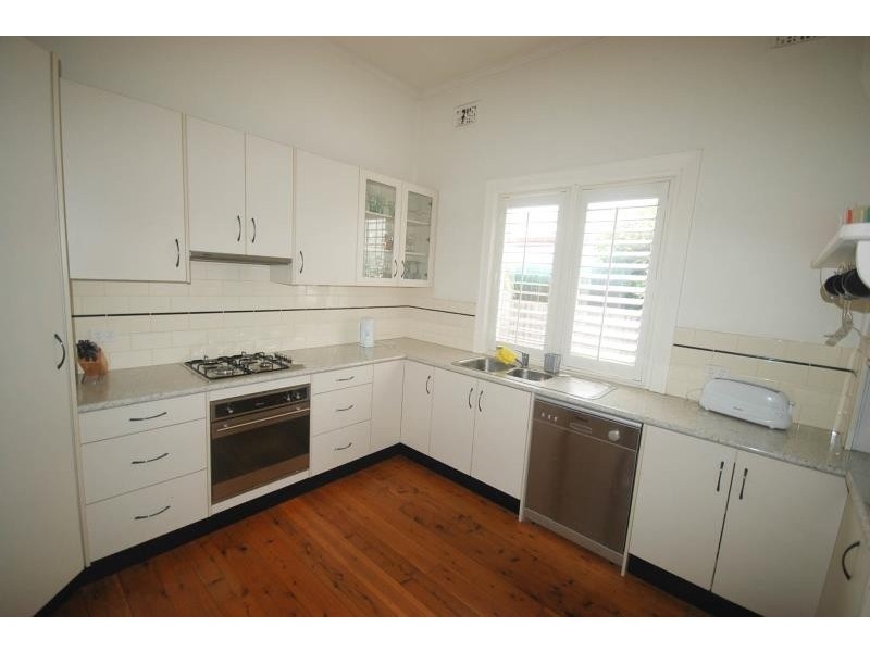 208 Edward Street, Wagga Wagga NSW 2650