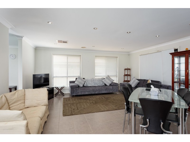 47 Barrima Drive, Glenfield Park NSW 2650