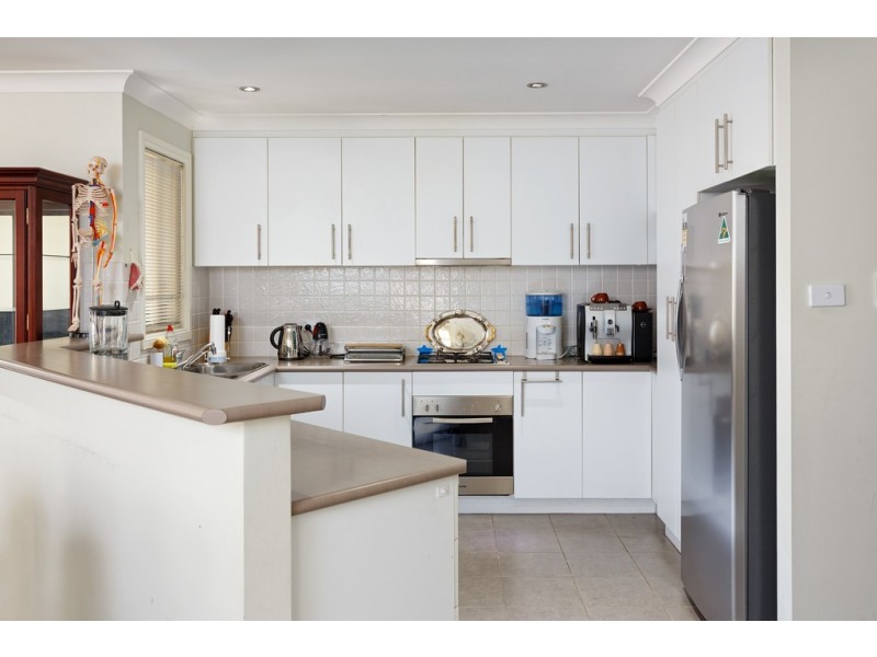 47 Barrima Drive, Glenfield Park NSW 2650