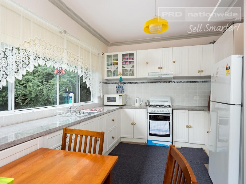 33 Mitchelmore Street, Turvey Park NSW 2650