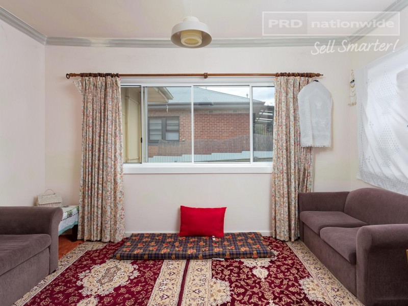 33 Mitchelmore Street, Turvey Park NSW 2650