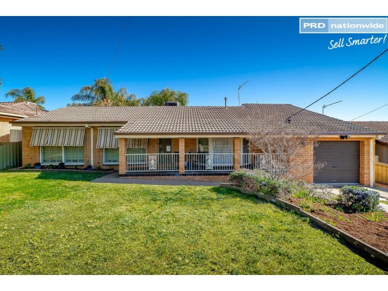 24 Truman Avenue, Tolland NSW 2650