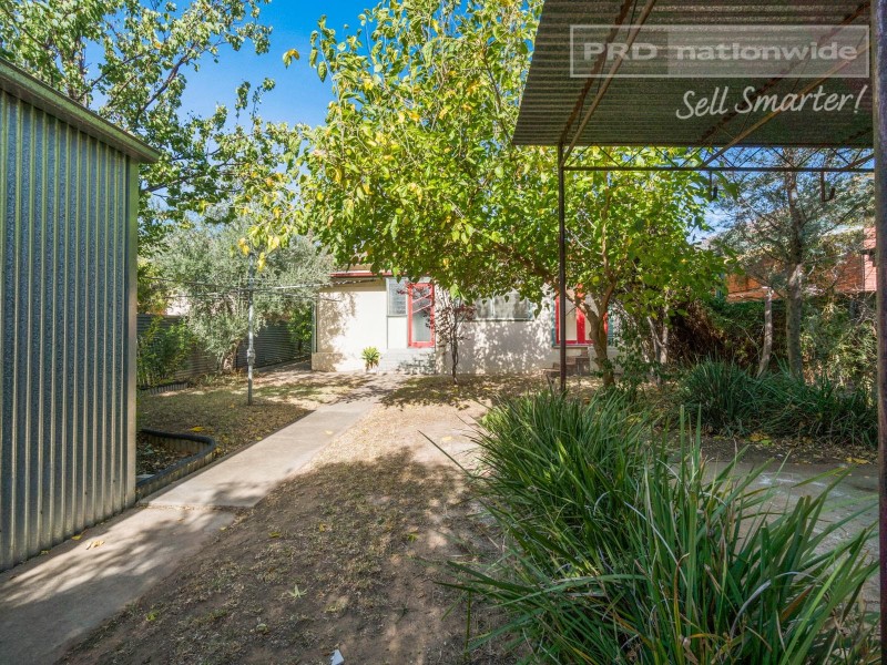 47 Brookong Avenue, Wagga Wagga NSW 2650