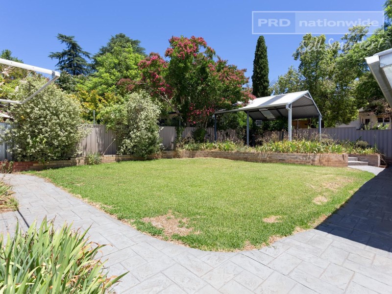106B Macleay Street, Turvey Park NSW 2650